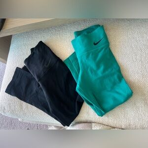 Nike Dri-fit capri crop leggings BUNDLE of 2
